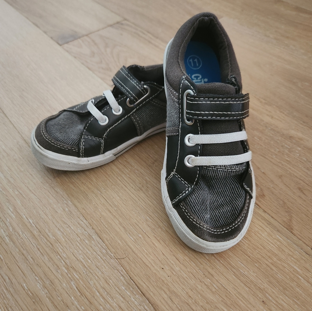 CIRCO | Boys slide on shoes